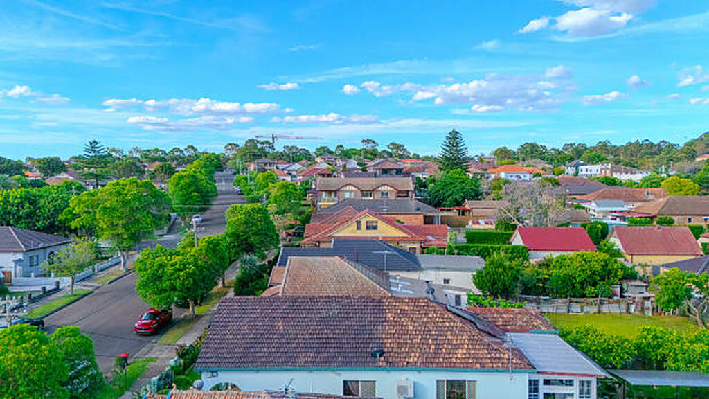 Roof Cleaning Sydney Cost: How Much Should You Expect to Pay?