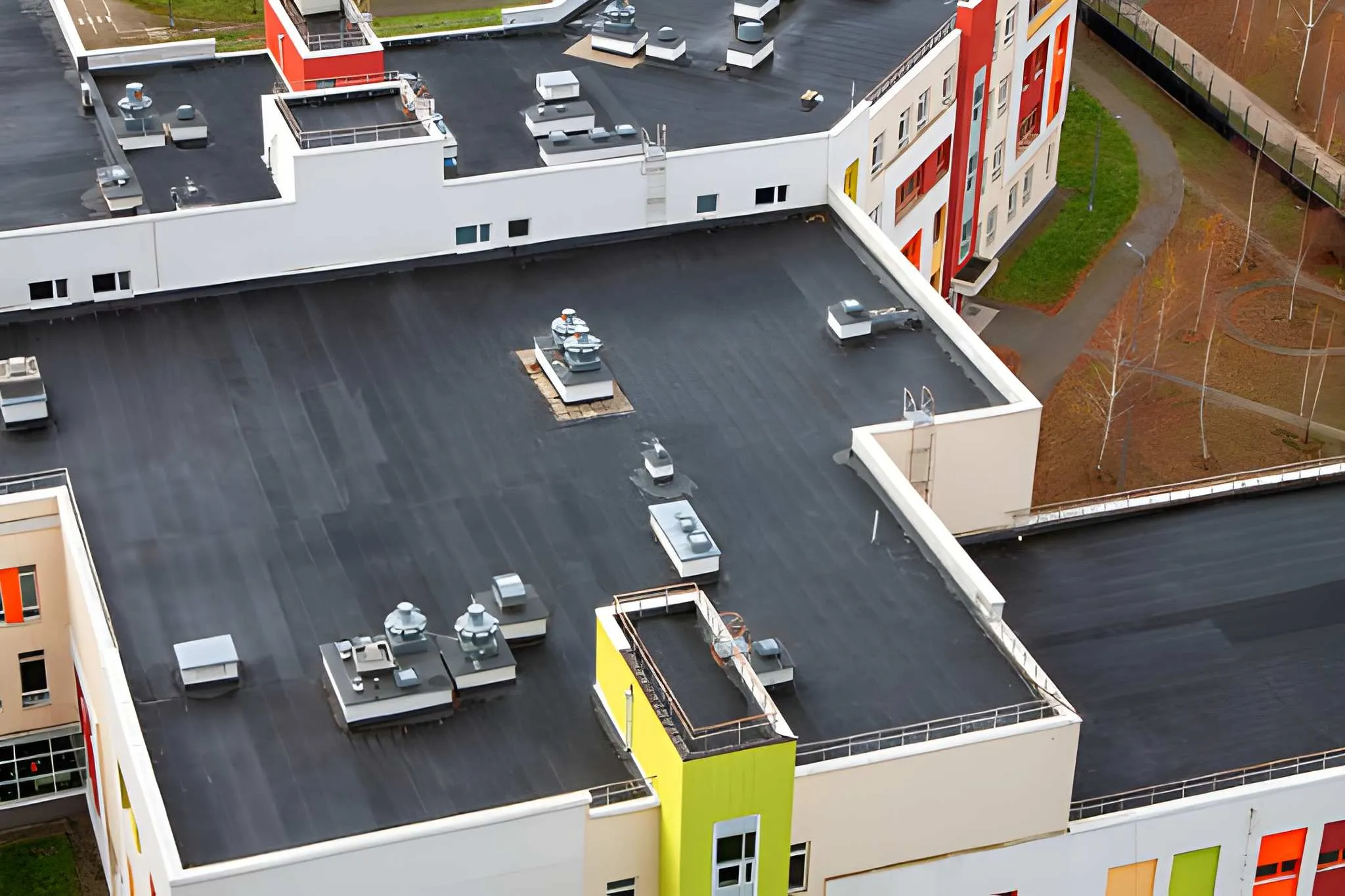 Commercial Flat Roof Repair Sydney: Minimising Business Disruption
